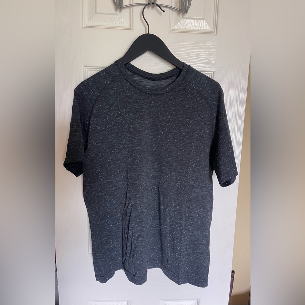 lululemon Metal Vent Tech 2.0 Short Sleeve Galaxy Print